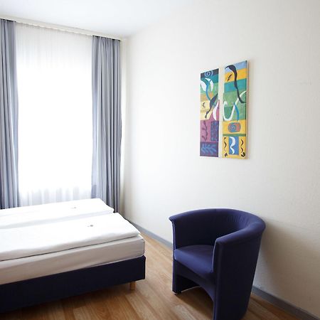 Senator Hotel Frankfurt nad Menem Zewnętrze zdjęcie
