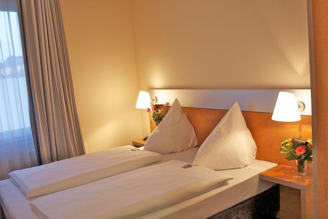 Senator Hotel Frankfurt nad Menem Zewnętrze zdjęcie
