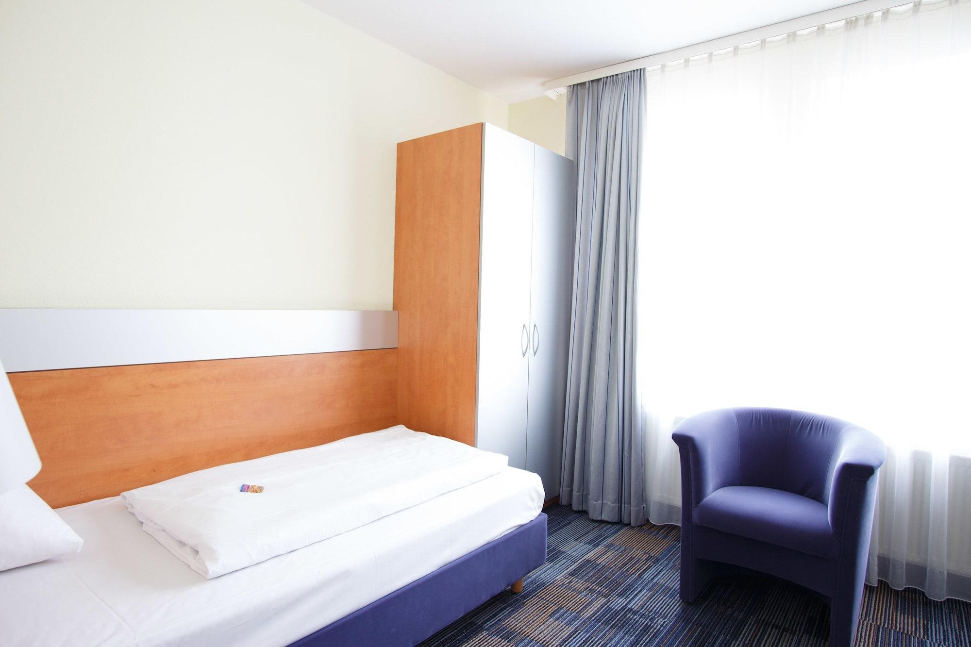 Senator Hotel Frankfurt nad Menem Zewnętrze zdjęcie