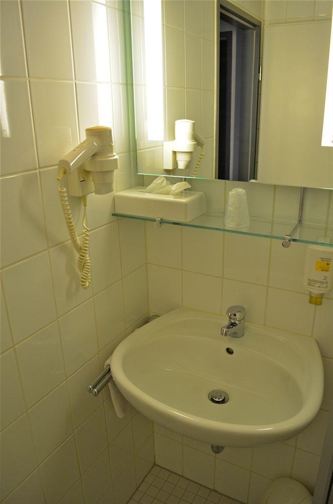 Senator Hotel Frankfurt nad Menem Zewnętrze zdjęcie